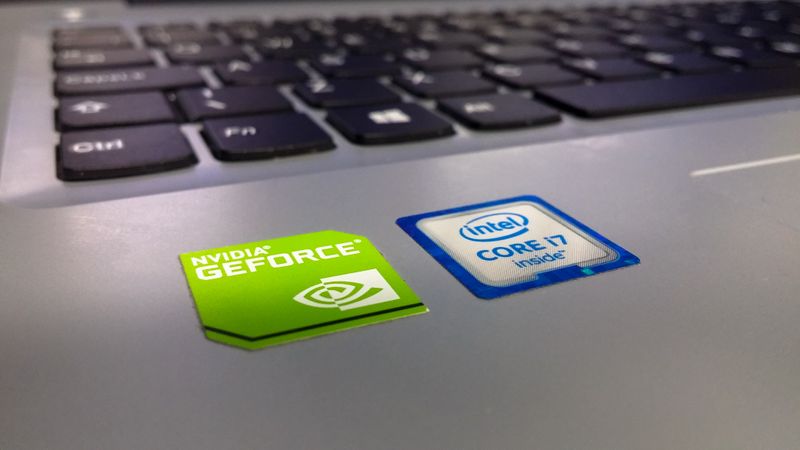 米インテル、第3四半期利益見通しが予想上回る ＰＣ市場の低迷緩和タグ名：米インテル、第3四半期利益見通し、予想上回る、PC市場、低迷緩和