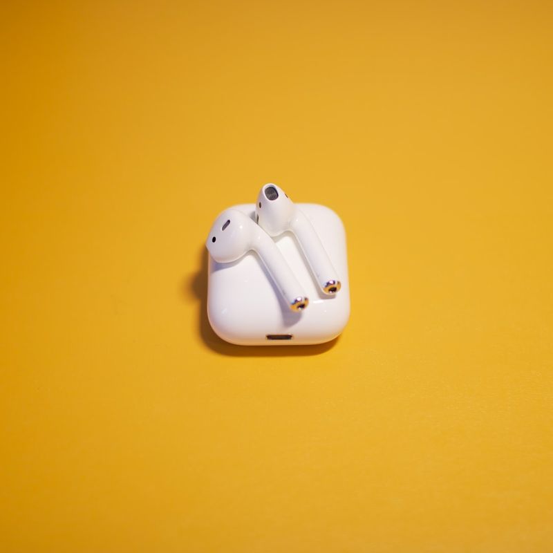 新しいAirPods Proアクセサリー：落ちにくい専用イヤーピースとカラビナの魅力！タグ名：AirPodsPro,アクセサリー,イヤーピース,カラビナ,落ちにくい